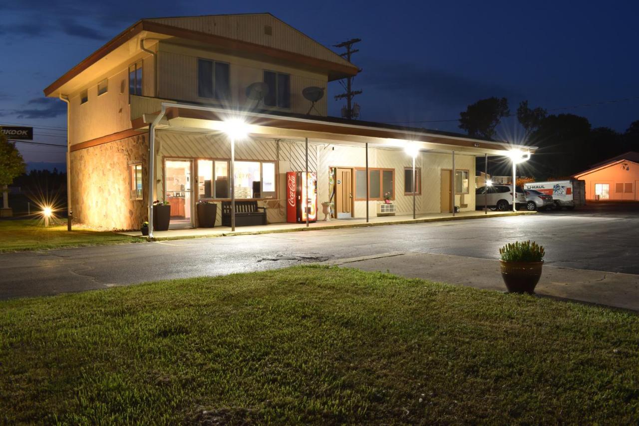 סאות' הייבן Great Lakes Inn & Suites מראה חיצוני תמונה
