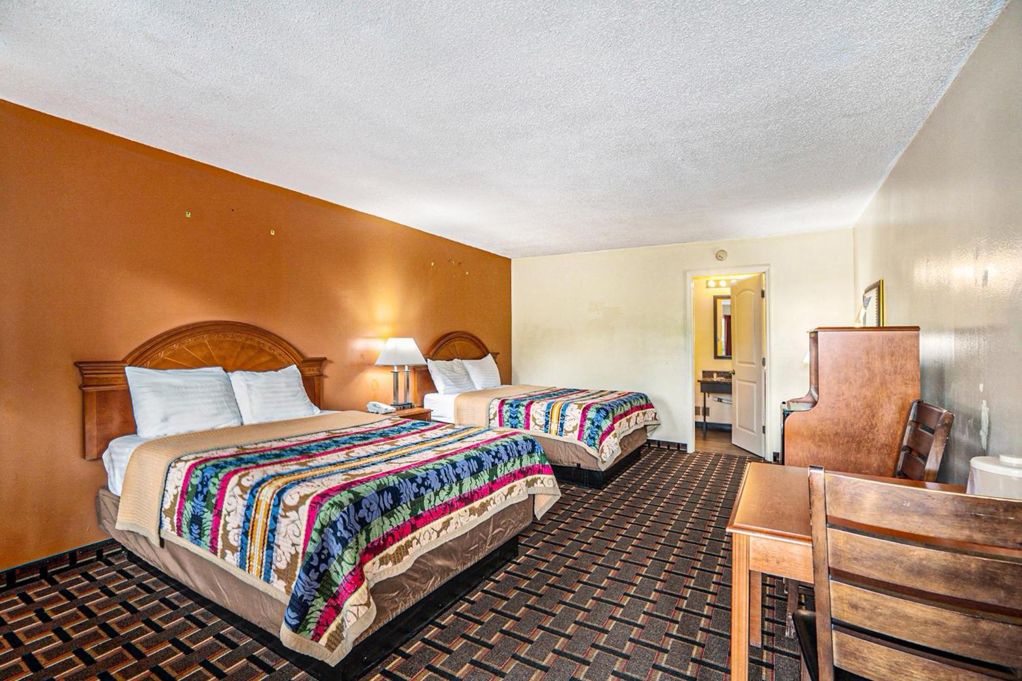 סאות' הייבן Great Lakes Inn & Suites חדר תמונה