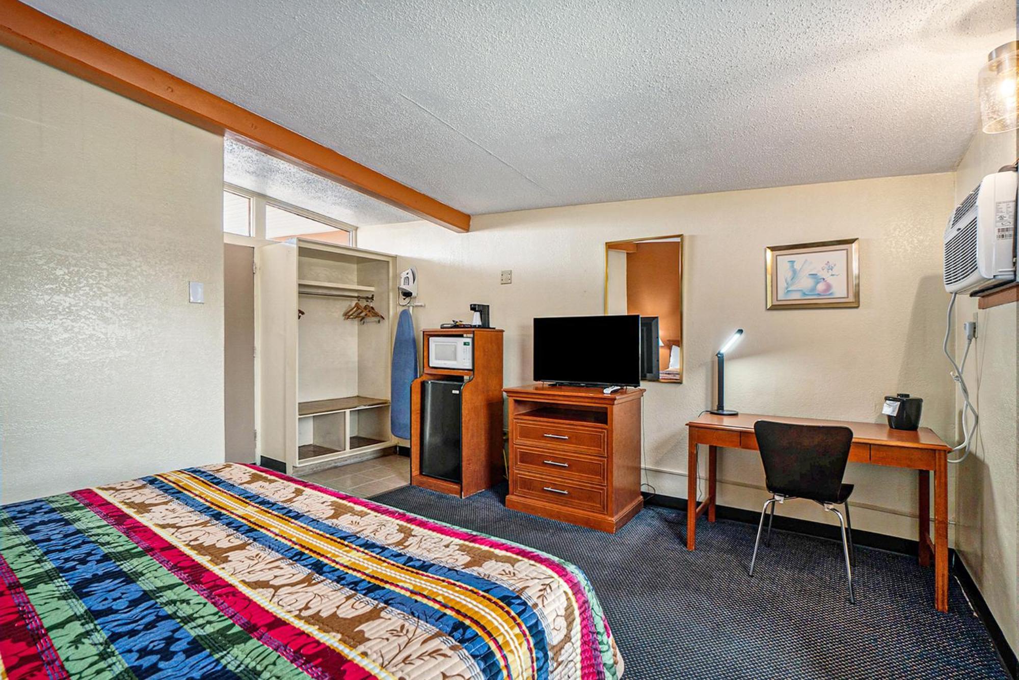 סאות' הייבן Great Lakes Inn & Suites חדר תמונה