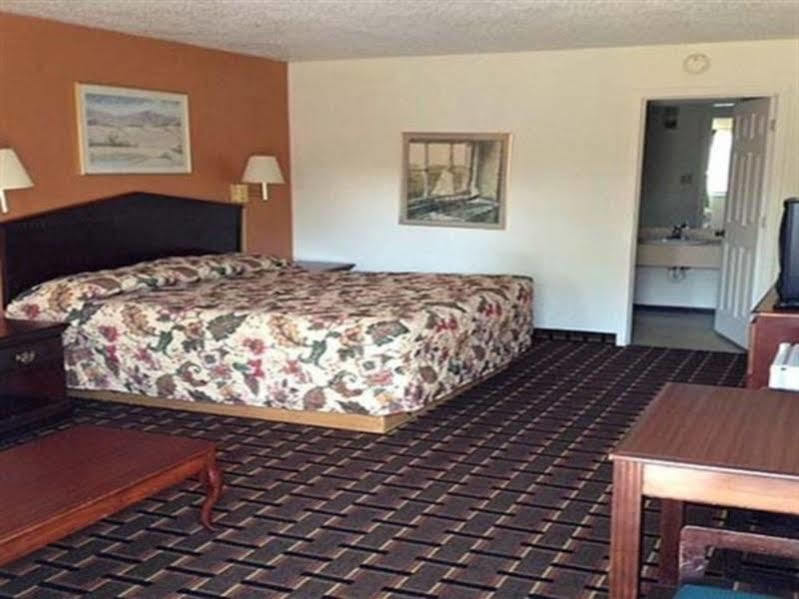 סאות' הייבן Great Lakes Inn & Suites מראה חיצוני תמונה